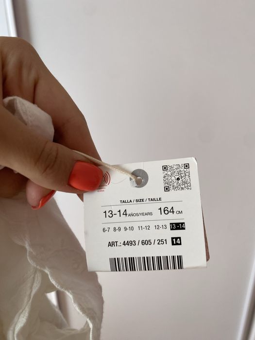 Білосніжний, красивий та легкий комбінезон ZARA