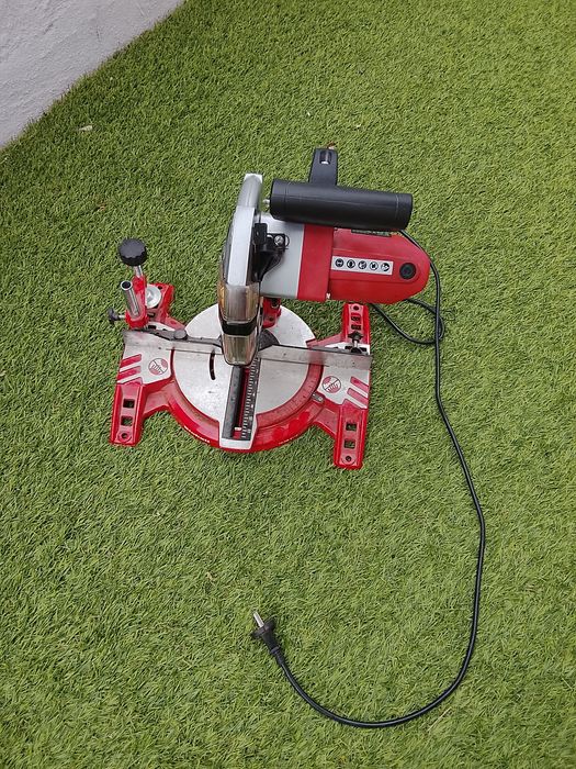 Serra de meia esquadria Einhell