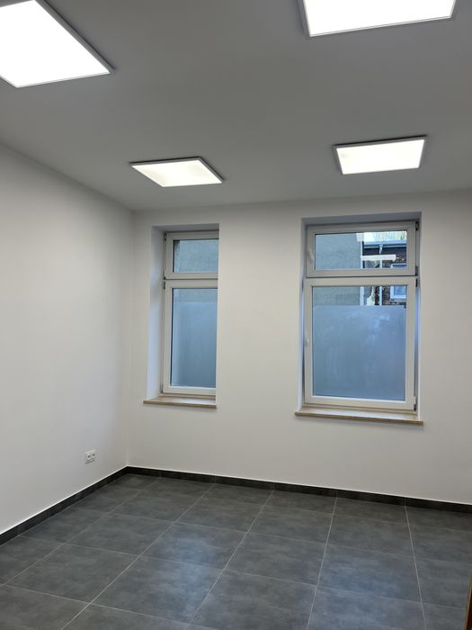 Lokale usługowe w ścislym centrum Wejherowa - Sobieskiego