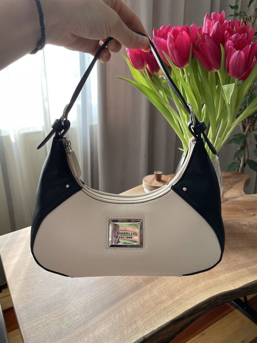 Ідеальна сумка для ваших образів  Fiorelli