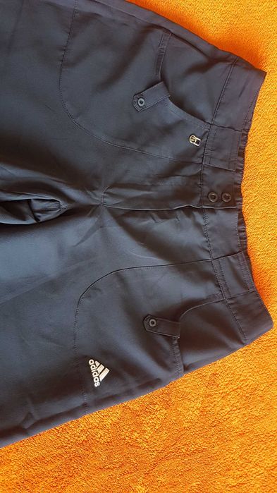 Spodenki za kolana3/4 firmy Adidas Climalite