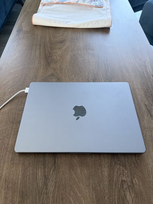 MacBook Pro 14 M1 Pro