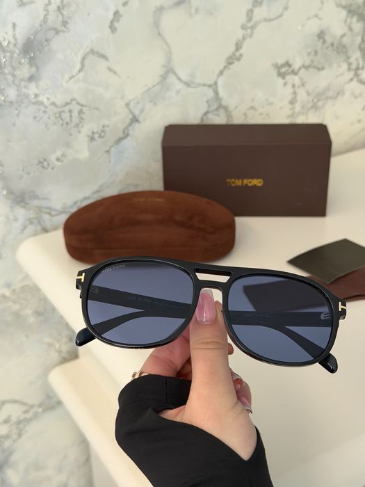 Очки солнцезащитные Tom Ford тренд 2026 все цвета