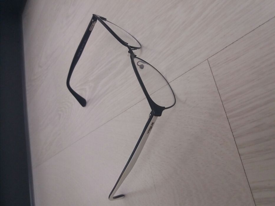 Oprawki okulary Vogue nowe szkła + 0,25 oryginalne opakow.
