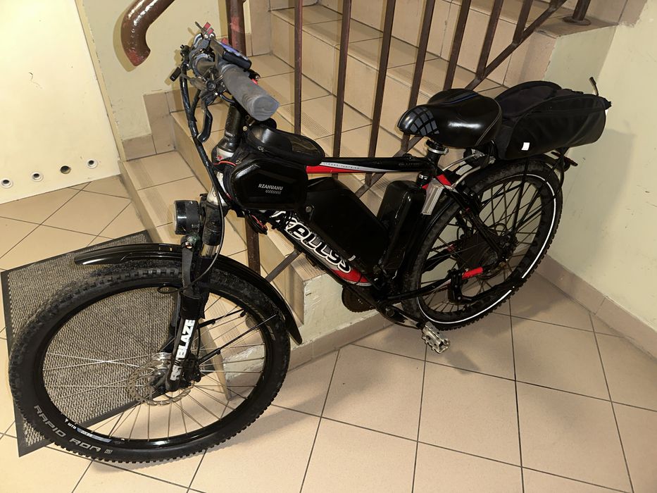 Wynajem rowerów elektrycznych idealne dla kurierów