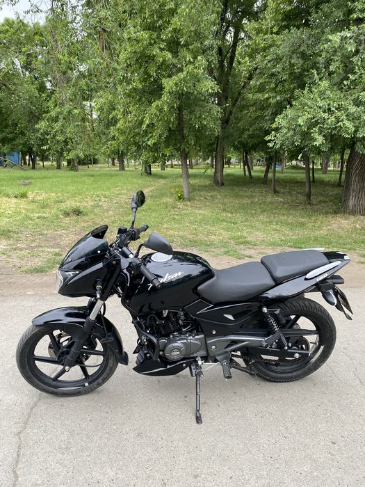 Bajaj pulsar 180