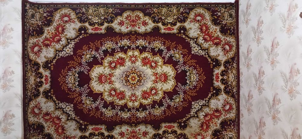 Ковер розы в цвету, натуральный, шерстяной, 