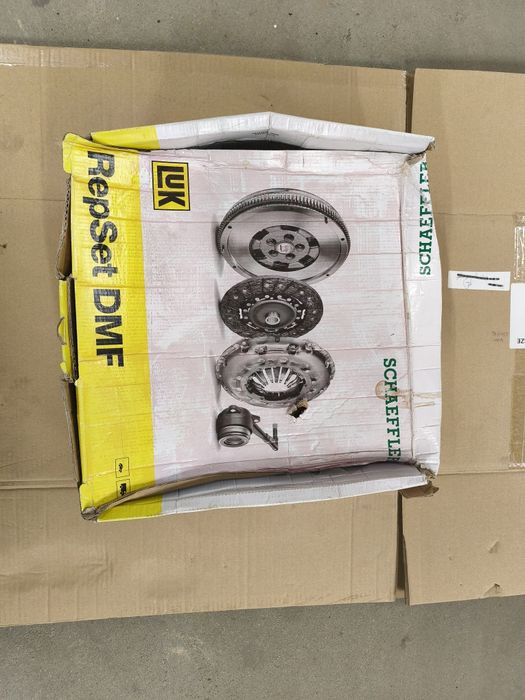 Luk Zestaw dwumas sprzeglo komplet Audi VW Seat Skoda 2,0 TDI
