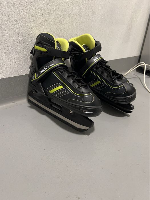 Łyzworolki regulowane rozmiar 39-43 jak nowe