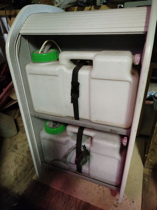 Szafka kamper turystyczna