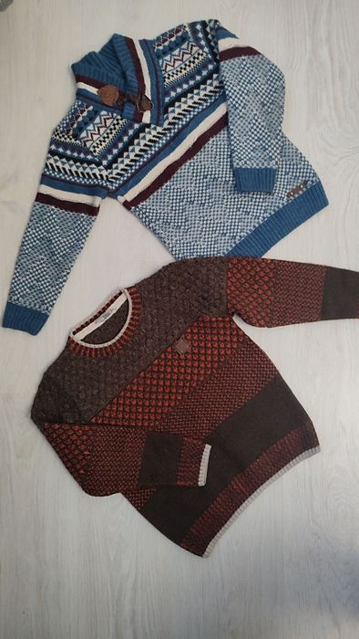 Продам дитячий світер