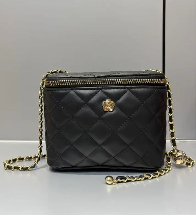 Продаж сумки чорної