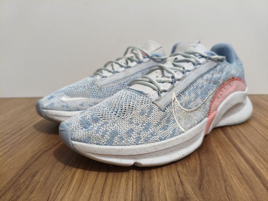 Buty Nike Superrep Go sneakersy damskie sportowe r. 42 27cm