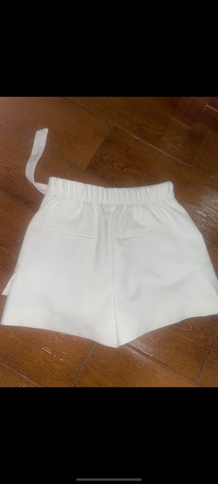 Calções brancos senhora