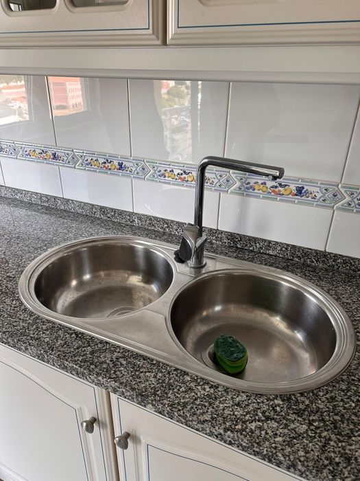 Vendo Cozinha branca