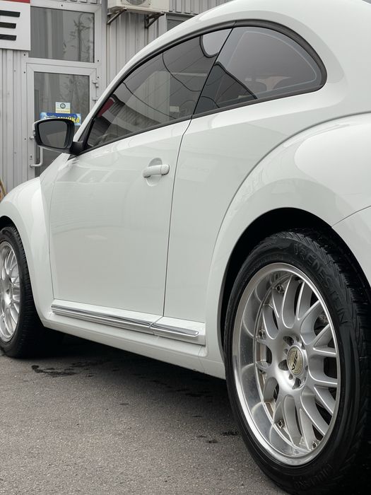 Продам vw beetle 2013 рік 1.8Т 170к.с. АКПП