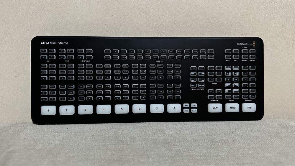 Blackmagic Atem mini extreme