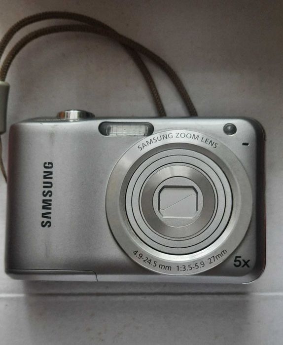 Цифровая фотокамера Samsung ES30