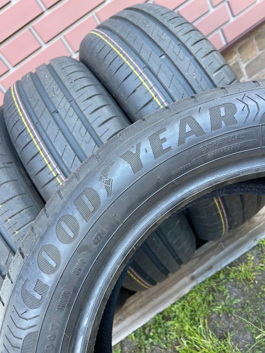 Шини.  195/55/16
