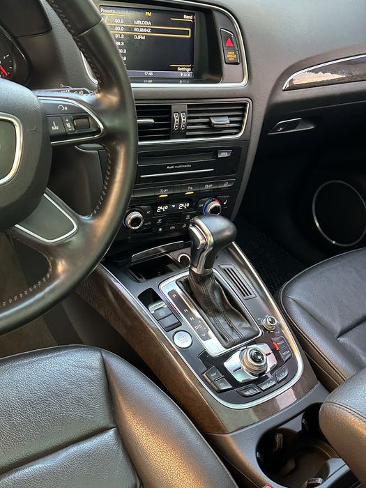 Audi Q5  2014 рік 3.0 TDI  (дизель)  Коробка Автомат. ЦІКАВИТЬ  ОБМІН