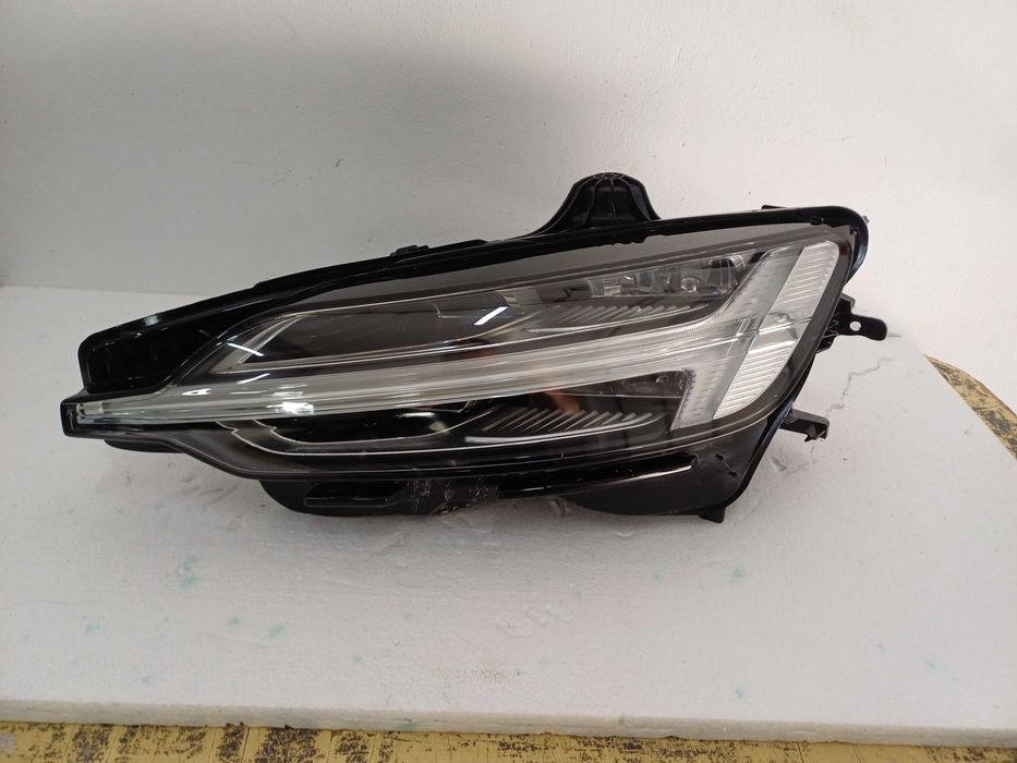 lampa lewa volvo s60 v60 3 III full led 3236.5341