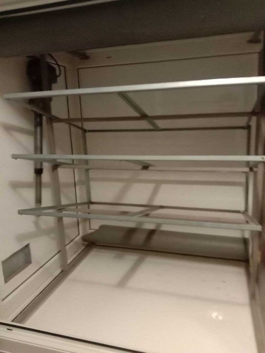 Продам інкубатор Б/В.