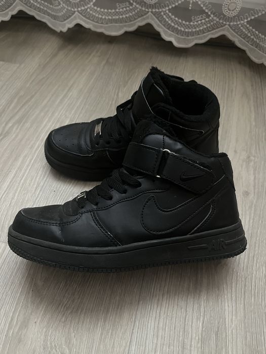Кросівки  nike утеплені