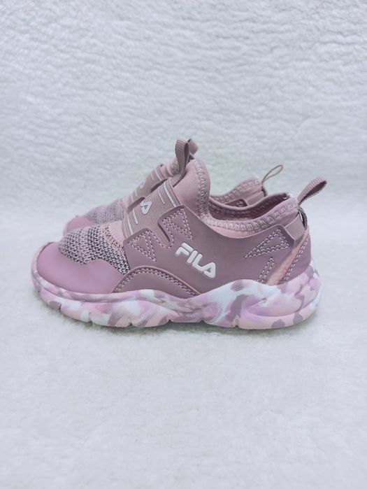 Оригінал FILA 26 розмір, устілка 16.5 см,кросівки для дівчинки