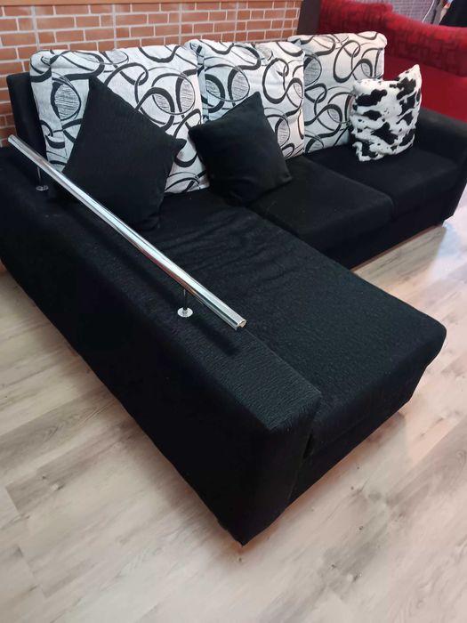 Sofá de 2.30 metros em muito bom estado.