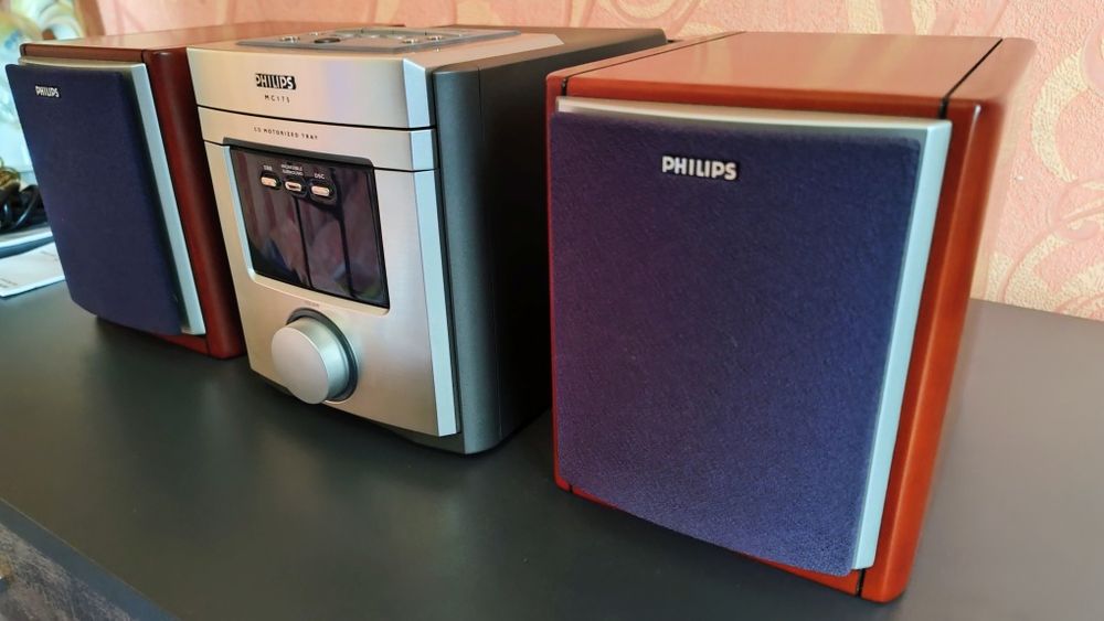 Музыкальный центр Philips