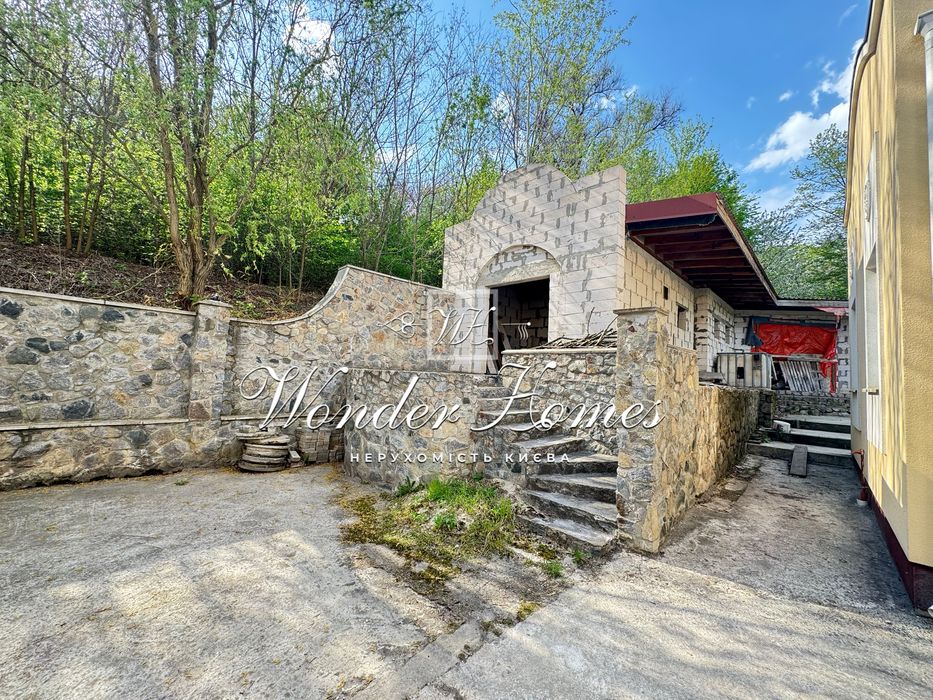 Продажа дома особняка резиденции 1200м2 в с.Григоровка Обуховского р-н