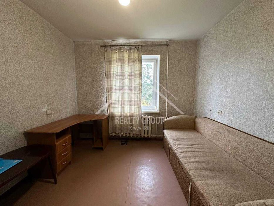 Продаж 2к квартири в ЦМ районі (Карнаватка)