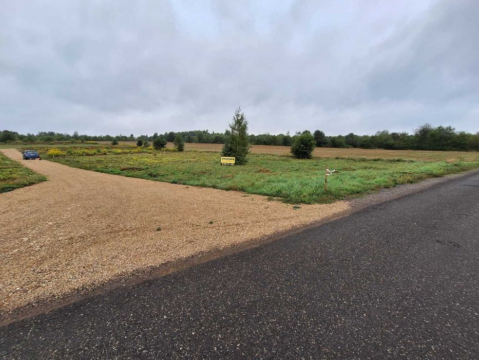 Mirów ul. Turystyczna, świetna lokalizacja, wydane WZ, blisko centrum 710 m² dojazd z dwóch stron działki - Widok 2