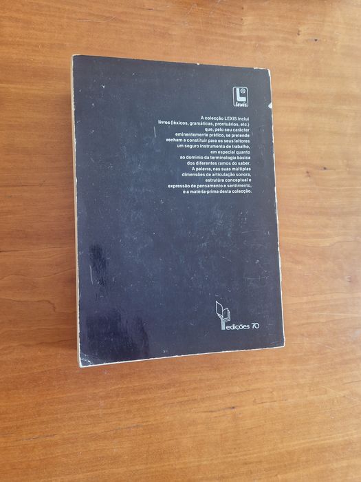 "Gramática da Língua Portuguesa", Pilar Cuesta e M. Albertina Luz