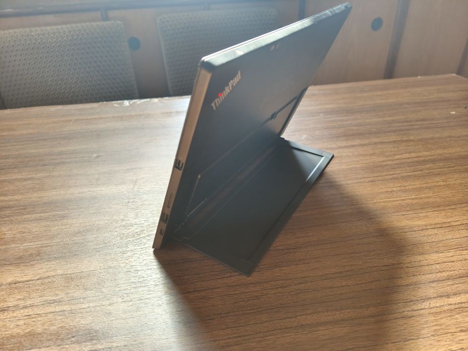 Продам Lenovo x1 tablet, m7-6y75 16gb, ssd 512gb