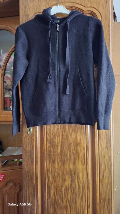 Bluza z kapturem Mohito XXS.