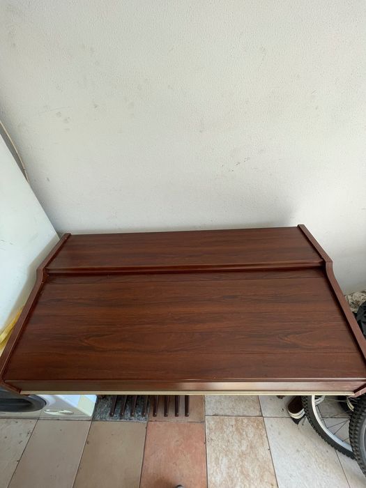 órgão vintage em ótimo estado