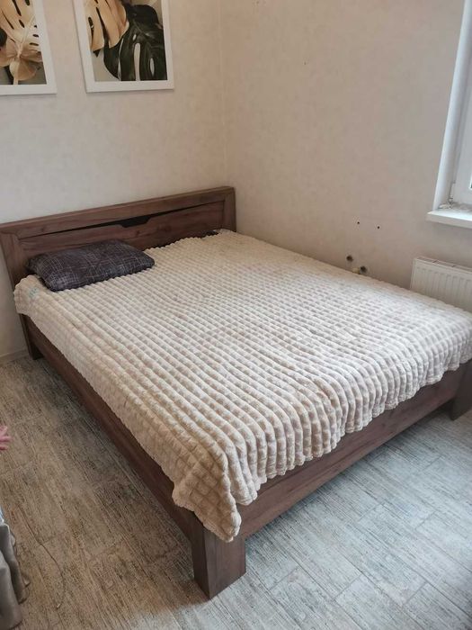 Оренда квартири-студії 26м, новобуд, центр Рясне