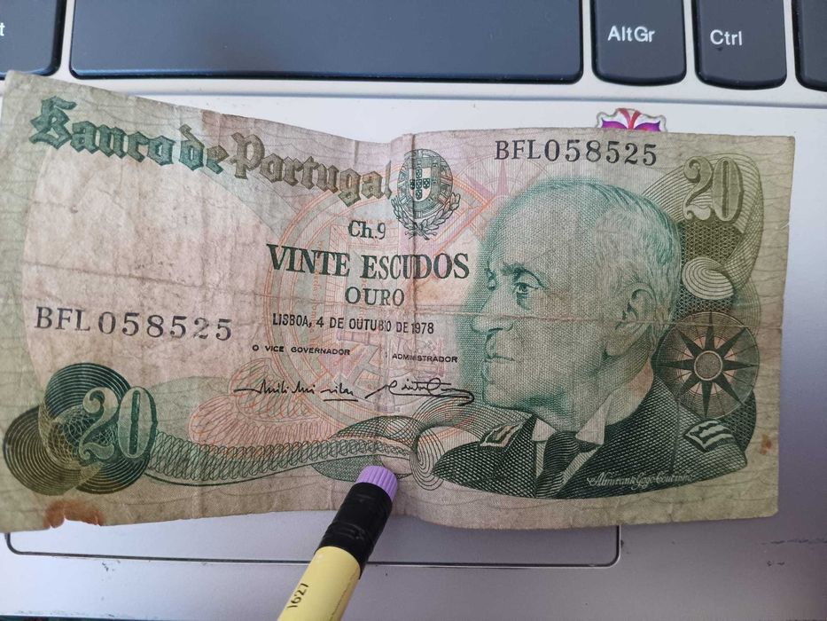 Conjunto de 3 notas de 20 Escudos - Almirante Gago Coutinho, 1978