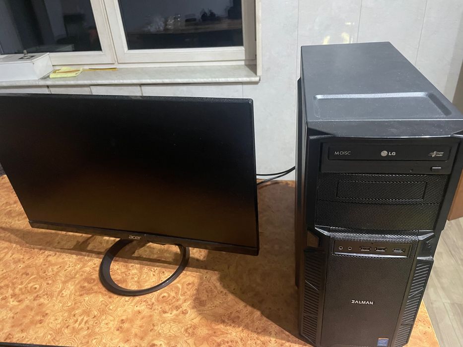 Komputer stacjonarny zalman 1t