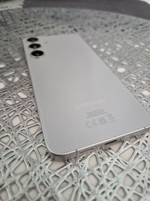 Samsung s24 plus