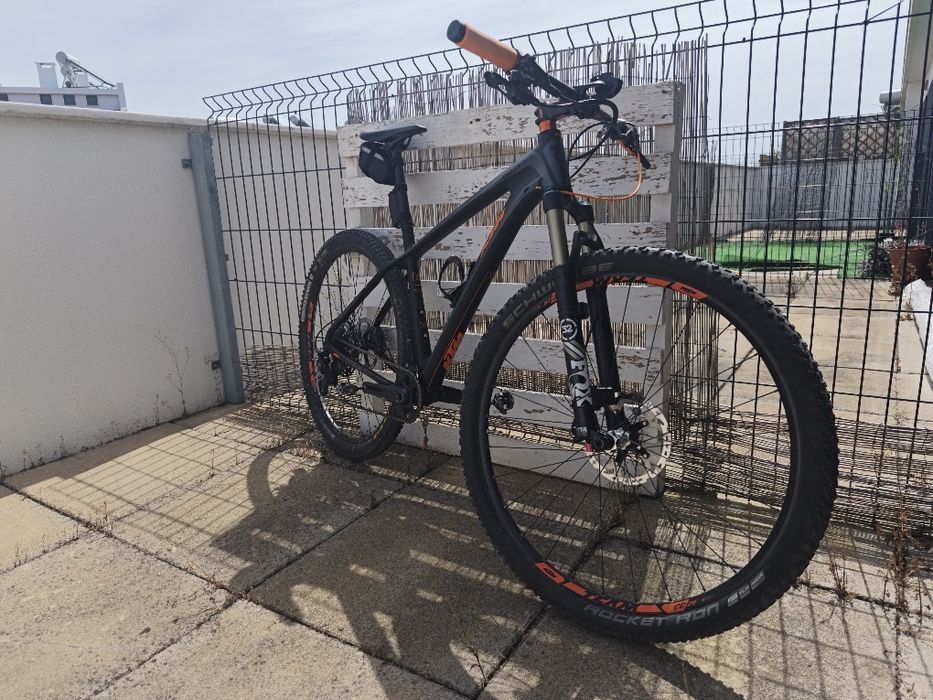 KTM Myroon Prestige - Performance Carbon