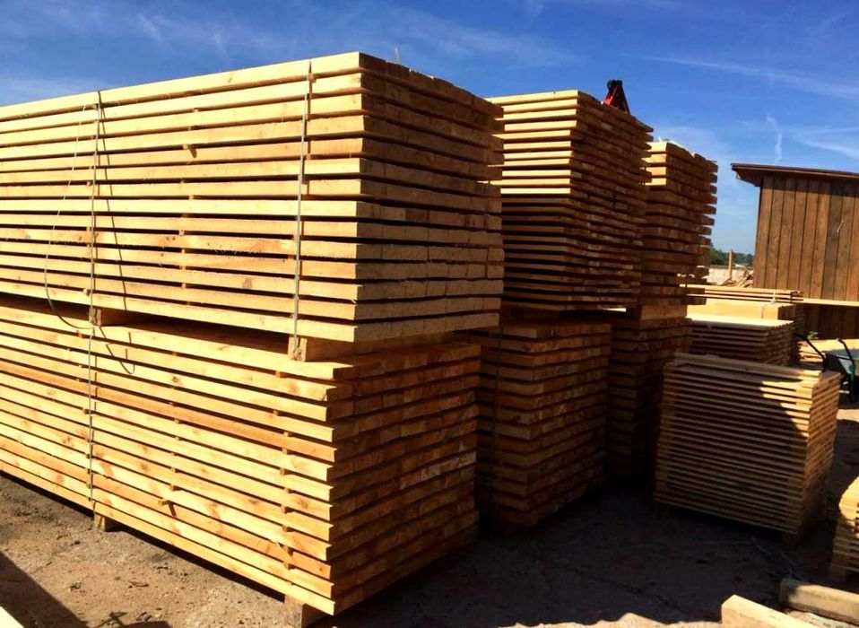 Якісна дошка першого сорту для будівництва