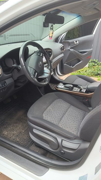 Hyundai Ioniq 2019 VIN KMHC751HFKU047476 фото оголошення 9 з 21