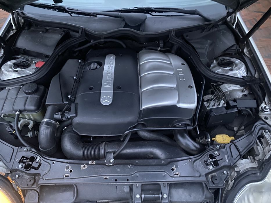 Мерседес 2002 2.2 дизель