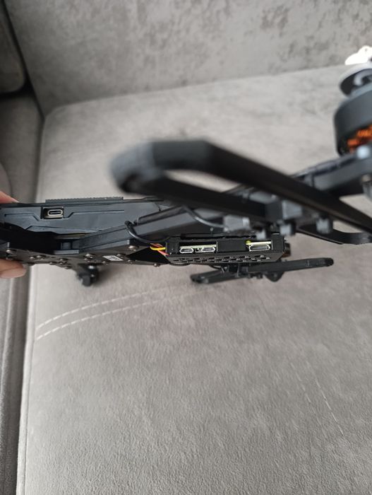 Продам   дрон FPV 7