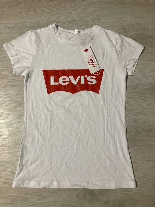 T-shirt Levis nowy