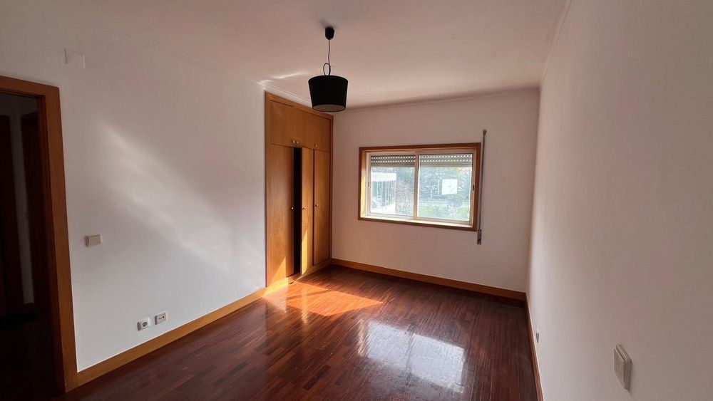 Arrenda-se Apartamento T2 - Braga - Lamaçães