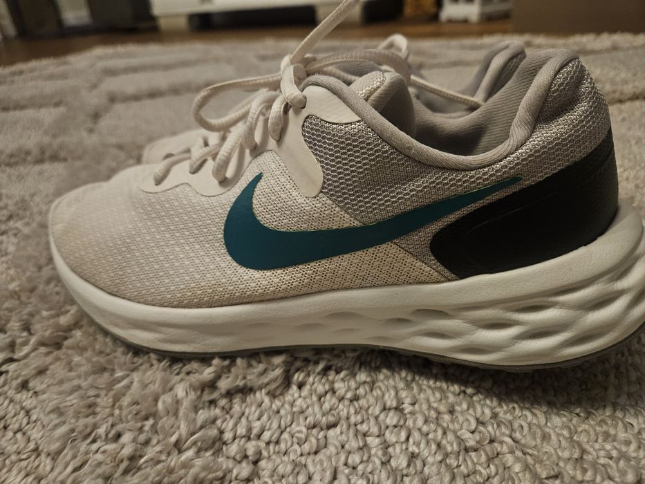 Nike adidasy w super cenie