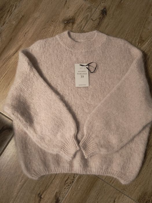 Sweterek marki Toscana z kid moheru